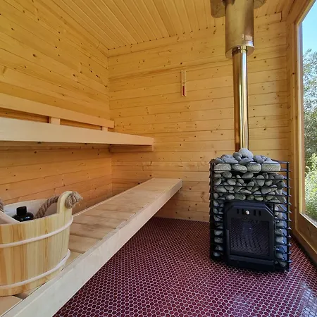 Pommernhaus Charmantes Colonistenhaus, Kamin, Ruderboot